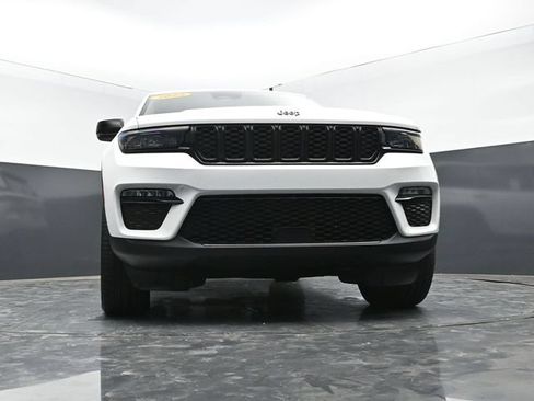Used 2023 Jeep Grand Cherokee Limited w/ Black Appearance Package AWD/4WD image 61