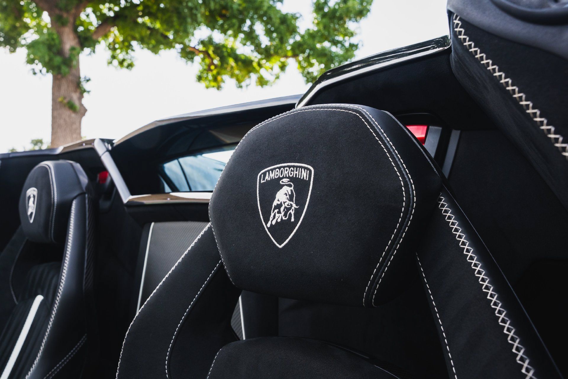 Used 2021 Lamborghini Aventador SVJ AWD/4WD image 55