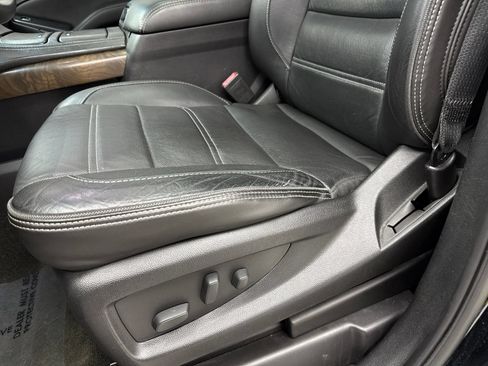 Used 2018 GMC Yukon Denali w/ Denali Ultimate Package RWD image 34