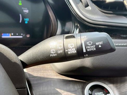 Used 2022 Jeep Grand Cherokee Limited 4xe image 24