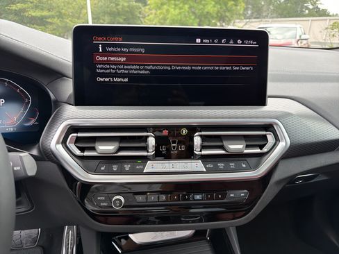 Used 2022 BMW X3 sDrive30i w/ M Sport Package 2 RWD image 29