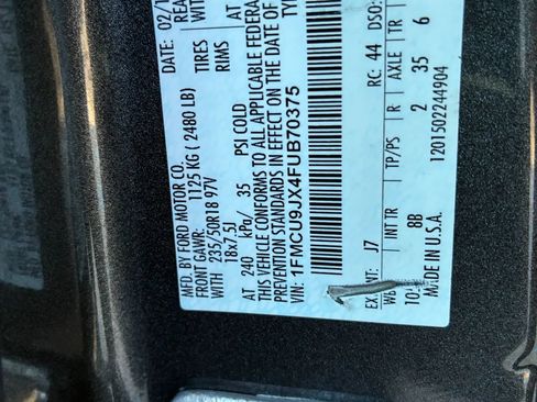 Used 2015 Ford Escape Titanium image 29