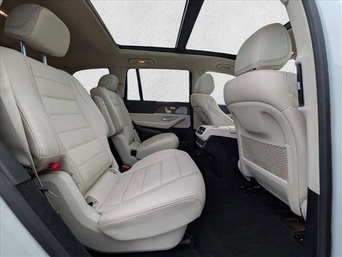Certified 2023 Mercedes-Benz GLS 450 4MATIC image 23