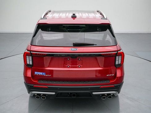 Certified 2025 Ford Explorer Platinum w/ Ultimate Package image 5