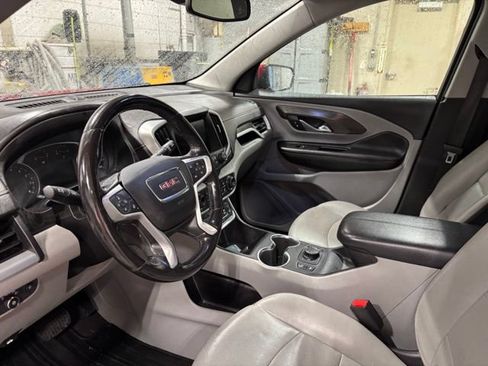 Used 2018 GMC Terrain SLT w/ Preferred Package AWD/4WD image 3