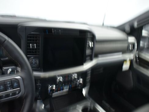 Used 2025 Ford F150 Lariat w/ Equipment Group 502A High AWD/4WD image 19