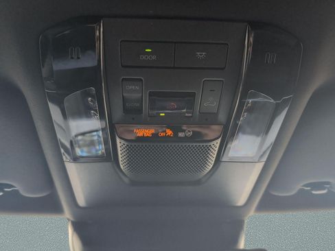 Certified 2025 Lexus GX 550 AWD/4WD image 22