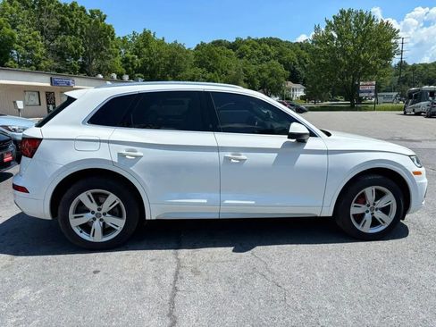 Used 2018 Audi Q5 2.0T Premium Plus w/ Premium Plus Package AWD/4WD image 9