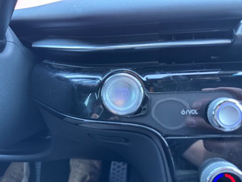 Used 2025 Genesis G80 3.5T Sport Prestige image 30