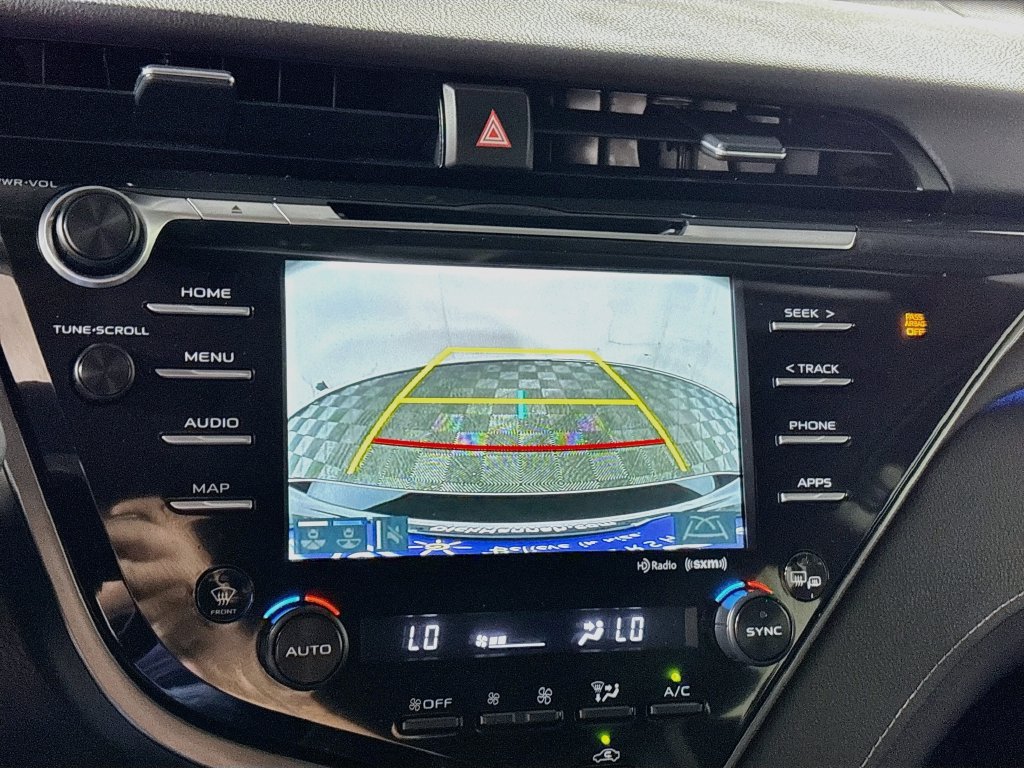 Used 2020 Toyota Camry XSE FWD image 16