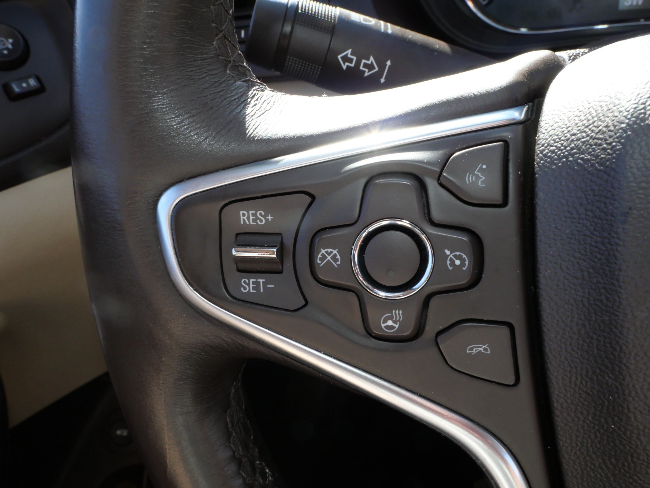 Used 2014 Buick Regal Premium FWD image 26
