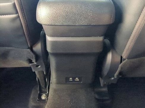 Used 2024 Mitsubishi Outlander Sport SE image 17