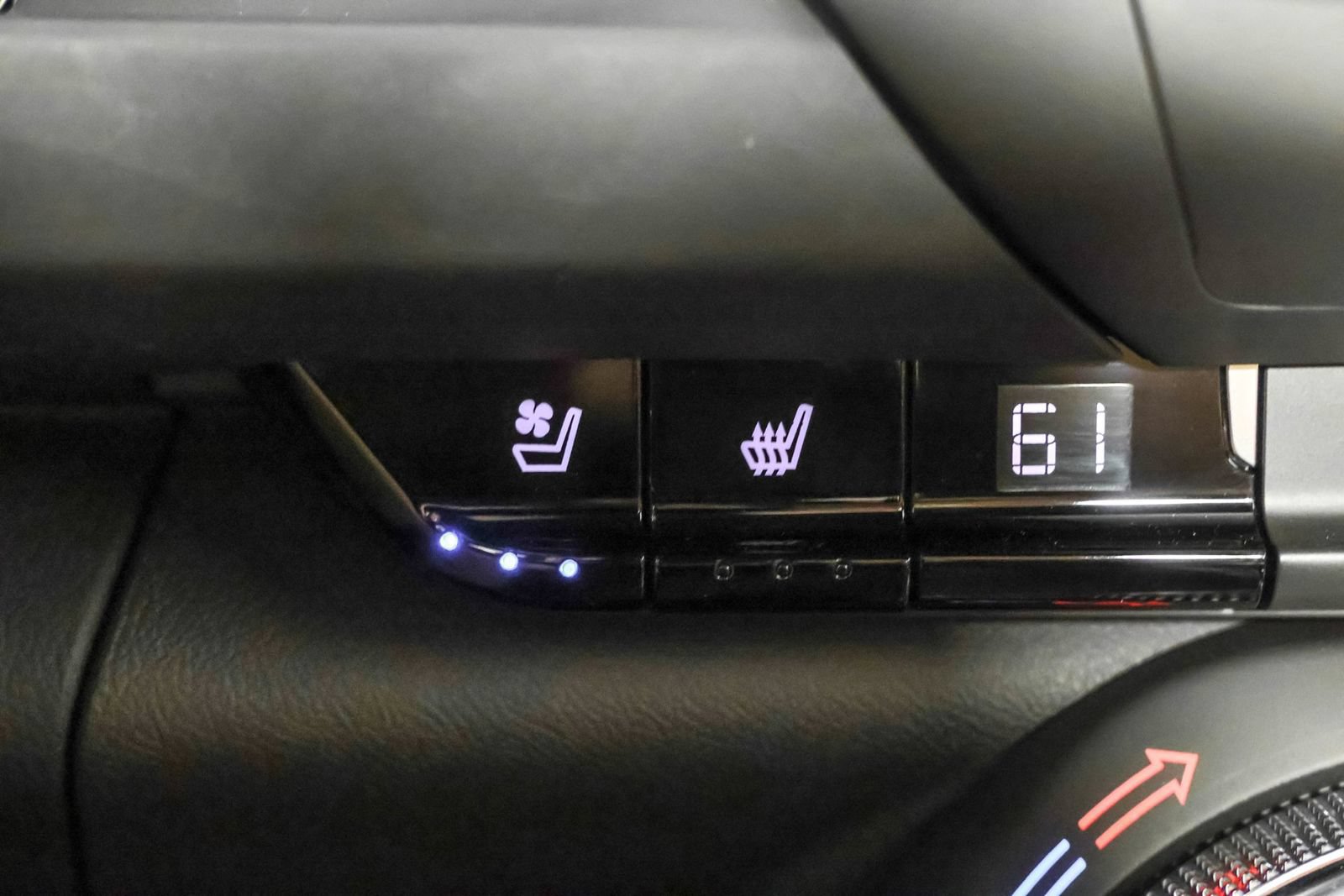 Used 2021 Chevrolet Camaro LT w/ RS Package RWD image 30