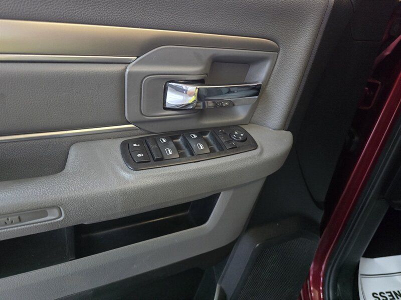 Used 2015 RAM 2500 SLT RWD image 18