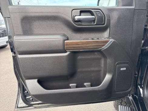 Used 2020 Chevrolet Silverado 1500 RST image 26