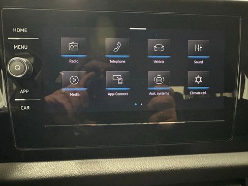 Used 2025 Volkswagen Jetta S image 27