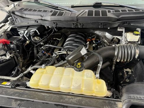 Used 2022 Ford F150 Lariat w/ FX4 Off-Road Package AWD/4WD image 36