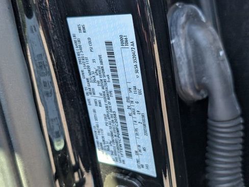 Certified 2021 Ford F150 XLT w/ Equipment Group 302A High image 18