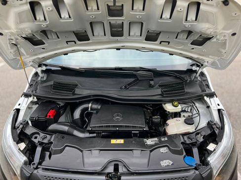 Used 2021 Mercedes-Benz Metris image 35