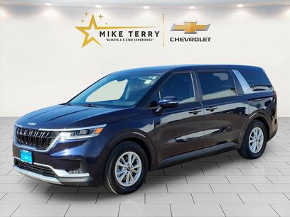 Used 2023 Kia Carnival LX