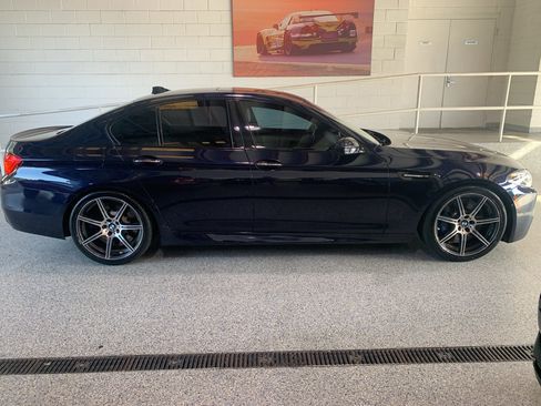 Used 2014 BMW M5 RWD image 9