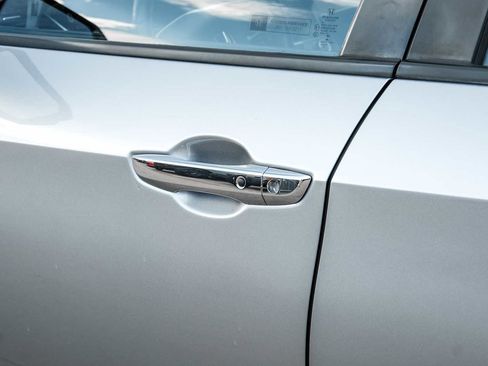 Used 2017 Honda Civic Touring image 38