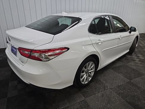 Used 2020 Toyota Camry LE w/ Carpet Mat Package FWD image 10