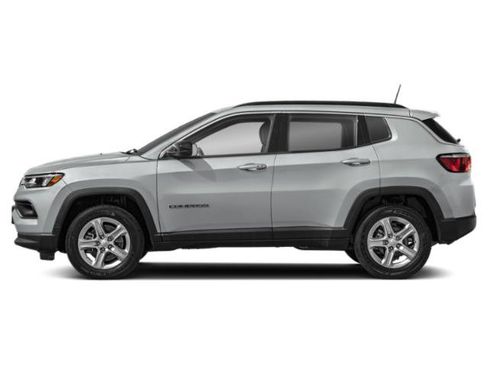 Certified 2023 Jeep Compass Limited AWD/4WD image 2