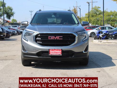 Used 2018 GMC Terrain SLE w/ Driver Convenience Package image 2