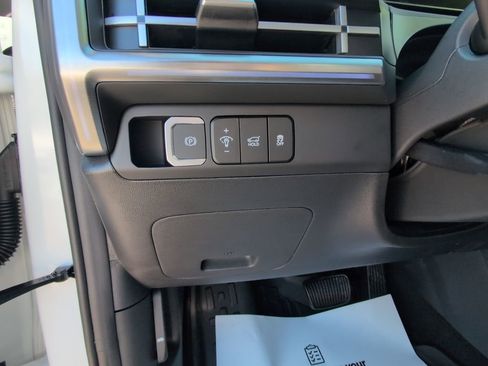 Used 2025 Hyundai Santa Fe Limited image 19