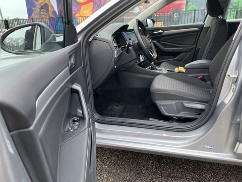 Used 2024 Volkswagen Jetta S image 14