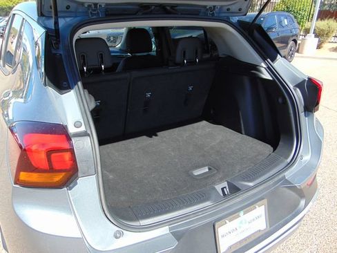 Used 2025 Buick Encore GX Preferred FWD image 24
