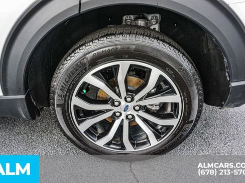 Used 2025 Ford Explorer ST-Line image 17