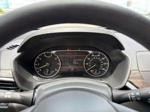 Used 2025 Nissan Altima 2.5 SV AWD/4WD image 19