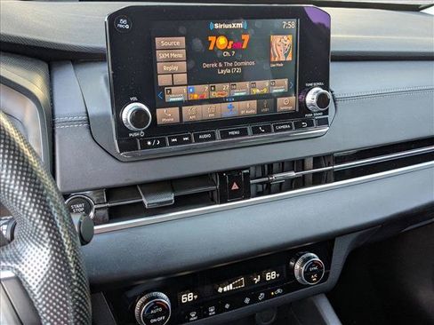 Used 2023 Mitsubishi Outlander ES image 15