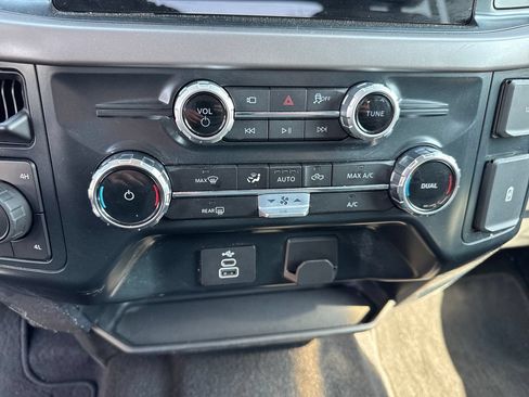 Used 2025 Ford F150 XLT w/ Equipment Group 301A Standard AWD/4WD image 17
