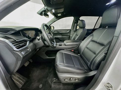 Used 2024 GMC Acadia Elevation w/ LPO, Floor Liner Package FWD image 13