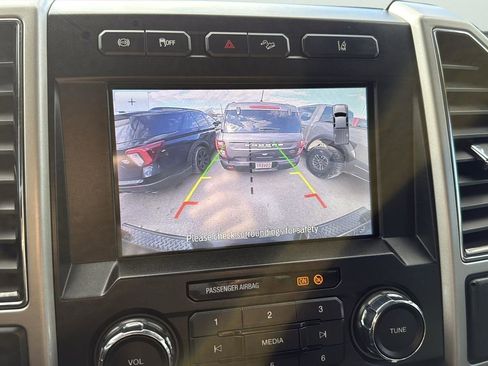 Used 2020 Ford F350 Lariat w/ FX4 Off-Road Package image 16