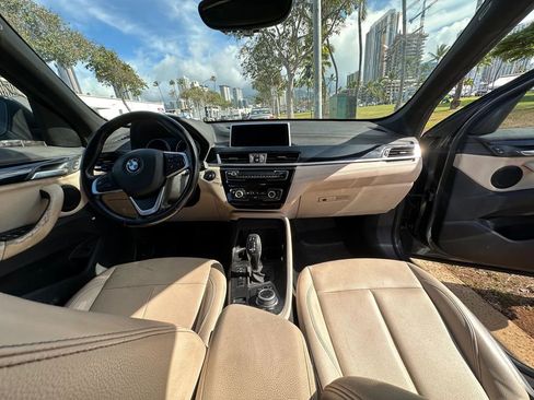 Used 2021 BMW X1 sDrive28i w/ Convenience Package image 10