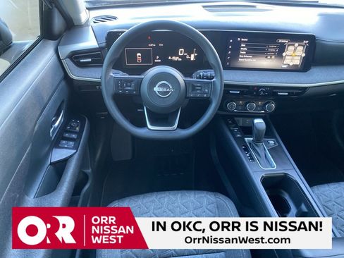 Used 2025 Nissan Kicks SV w/ Interior Electronics Package image 20