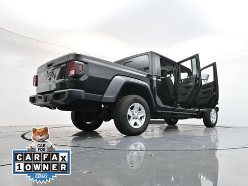 Used 2023 Jeep Gladiator Sport image 33