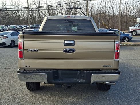 Used 2013 Ford F150 XLT w/ XLT Chrome Pkg image 6