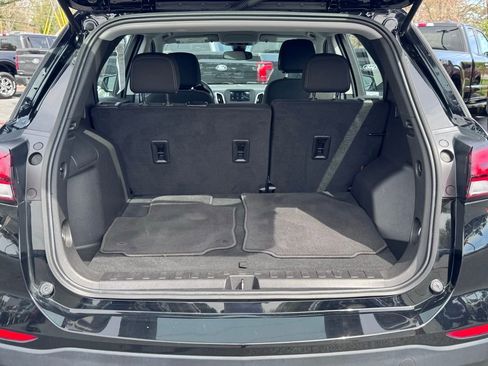 Used 2024 Chevrolet Equinox LS image 36