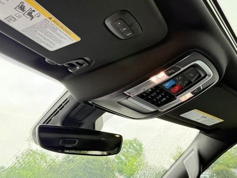 New 2026 RAM 1500 Laramie AWD/4WD image 26