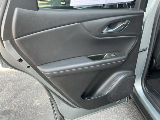 Used 2025 Chevrolet Blazer LT AWD/4WD image 19