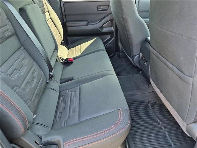 Used 2026 Nissan Frontier Pro-X w/ Pro-X Convenience Package RWD image 18