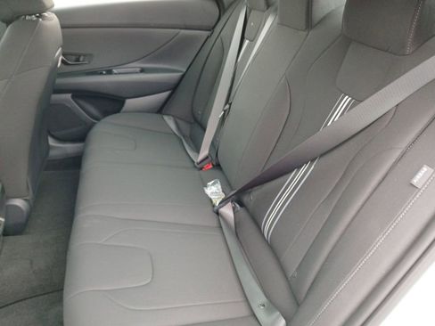 New 2026 Hyundai Elantra SEL Sport Premium FWD image 13