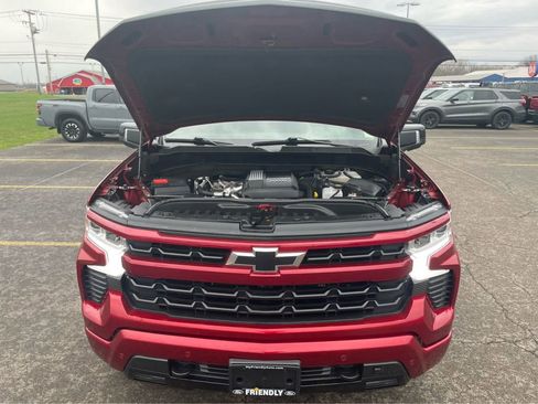 Used 2024 Chevrolet Silverado 1500 RST AWD/4WD image 31