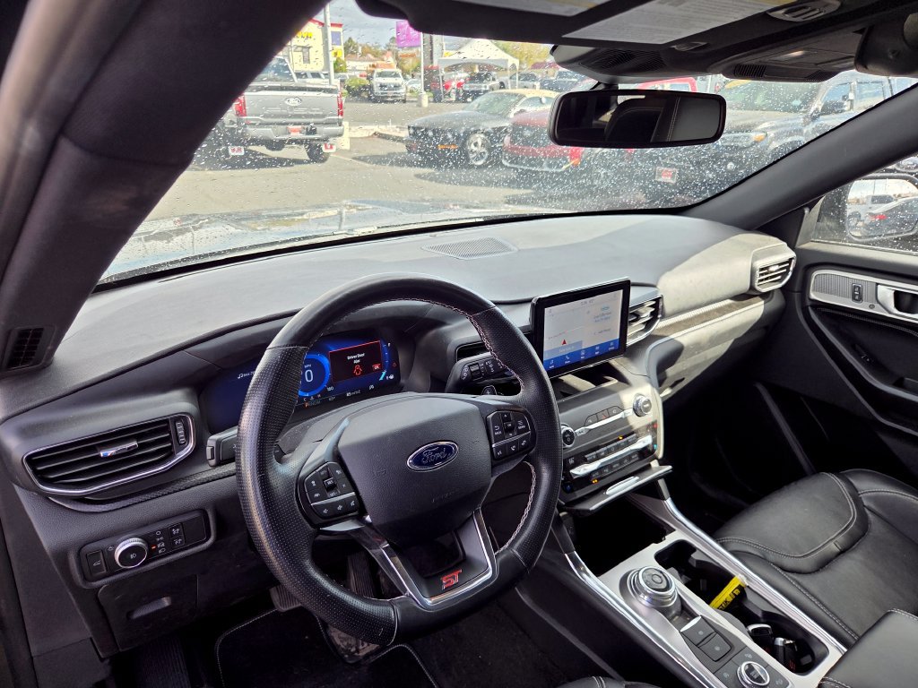 Used 2020 Ford Explorer ST AWD/4WD image 5