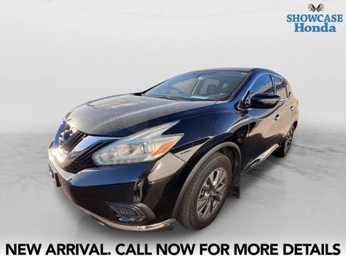 Used 2017 Nissan Murano S AWD/4WD image 2